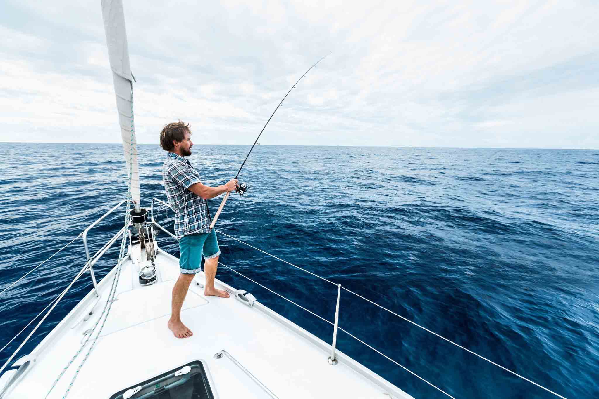 Deep-Sea Fishing & Sunset Dhow Cruise – Deep Sea Fishing Tanzania